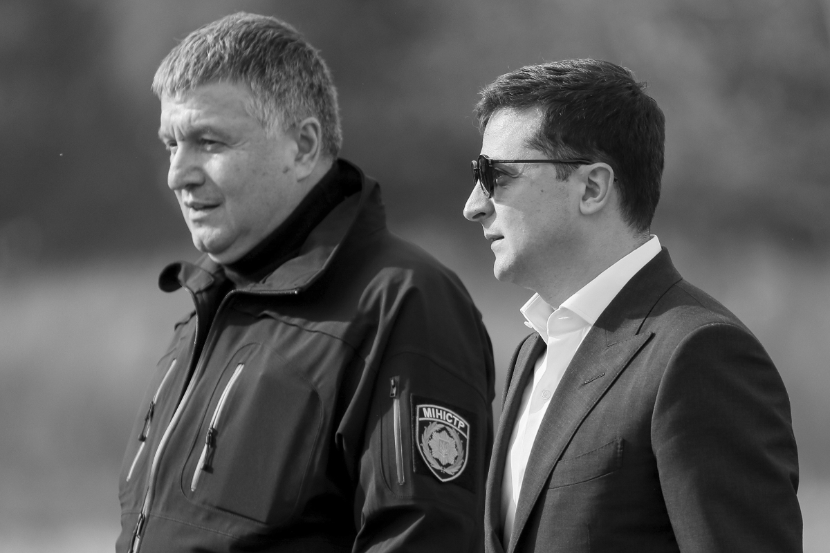 Le ministre de l'intérieur ukrainien Arsen avakov et le président Volodymyr Zelensky.