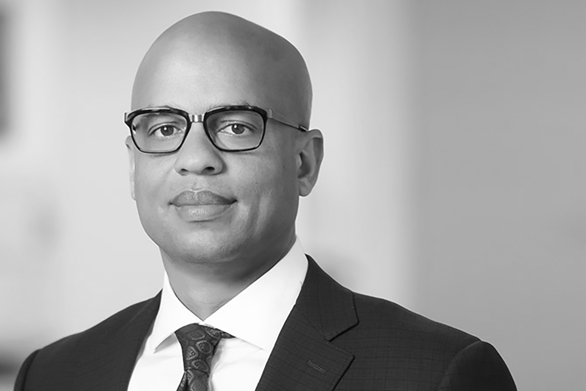 Le lobbyisteSudafi Henry.