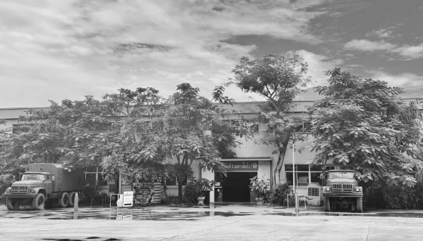 Le stand de tir du 5 avril de Vientiane, dans les coulisses duquel se joue une partie de la diplomatie secrète du Laos.