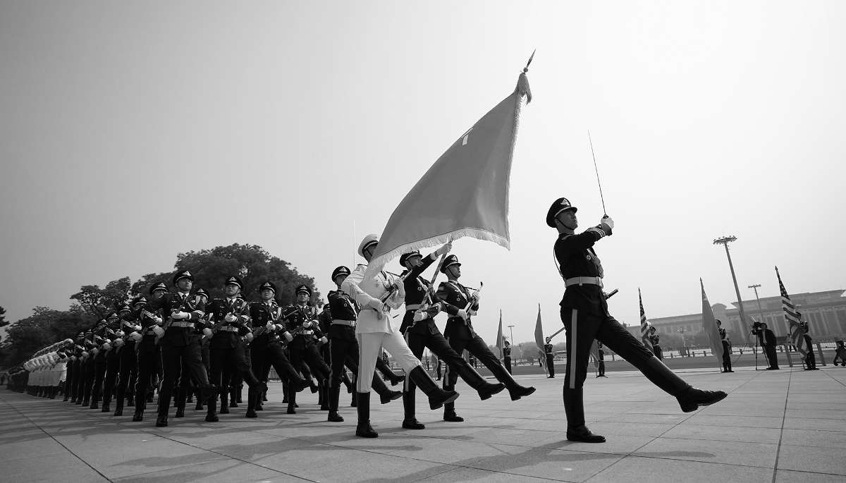 Cérémonie d'accueil en l'honneur du président américain Donald Trump lors de sa visite d'État en Chine, devant le Palais de l'Assemblée du Peuple, le 14 mai 2026 à Pékin.