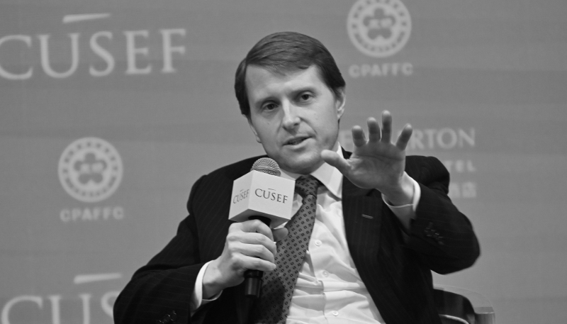 Christopher Nixon Cox lors du Forum US-China Hong Kong, le 17 novembre 2025, à Hong Kong.