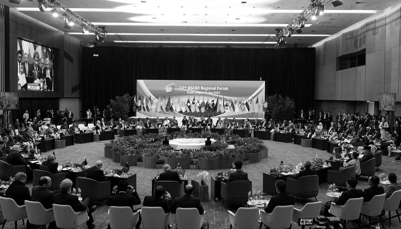 Réunion des ministres des affaires étrangères du Forum régional de l'ASEAN, le 11 juillet 2025 à Kuala Lumpur, en Malaisie.