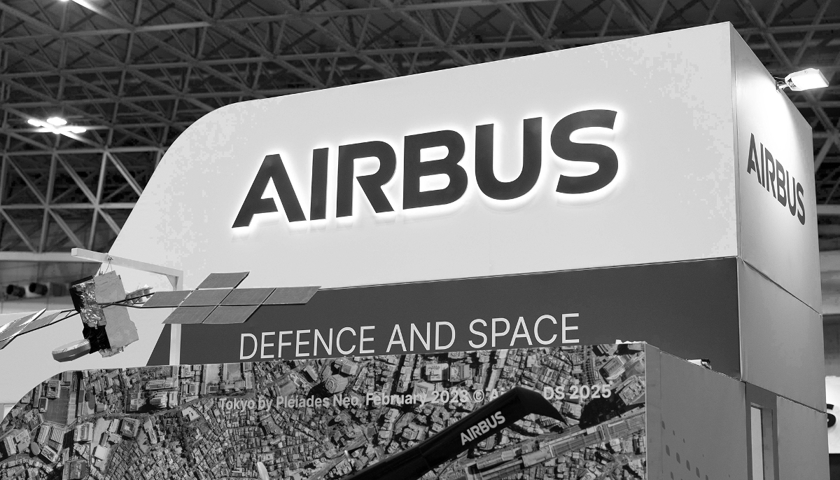 L'entreprise Quarkslab est rattachée à la filiale cybersécurité d'Airbus Defence and Space. Stand d'exposition d'Airbus lors du Defence and Security Equipment International de Tokyo, mai 2025.