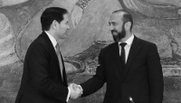 Le secrétaire d'État américain Marco Rubio aux côtés du ministre arménien des affaires étrangères Ararat Mirzoyan, le 26 mai 2026 à Erevan.