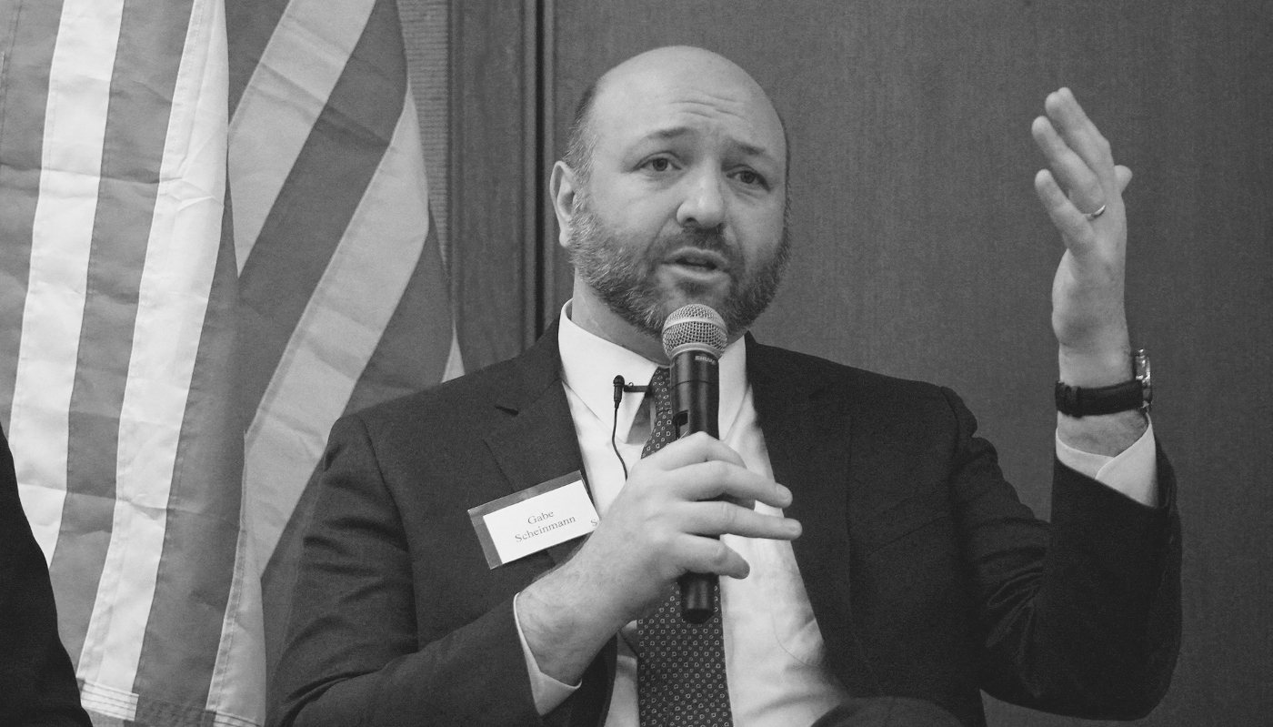 Gabriel Scheinmann lors d'une conférence à l'hôtel Charles de Cambridge, dans le Massachusetts (États-Unis), le 8 février 2025.