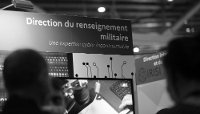 Le stand de la Direction du renseignement militaire au Forum international de la cybersécurité, à Lille, le 8 septembre 2021.