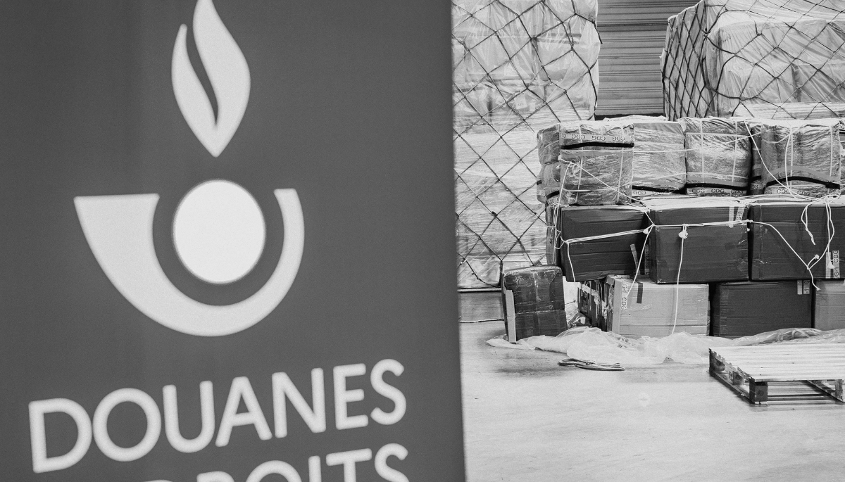 Entrepôt des douanes à Roissy Charles-de-Gaulle. 