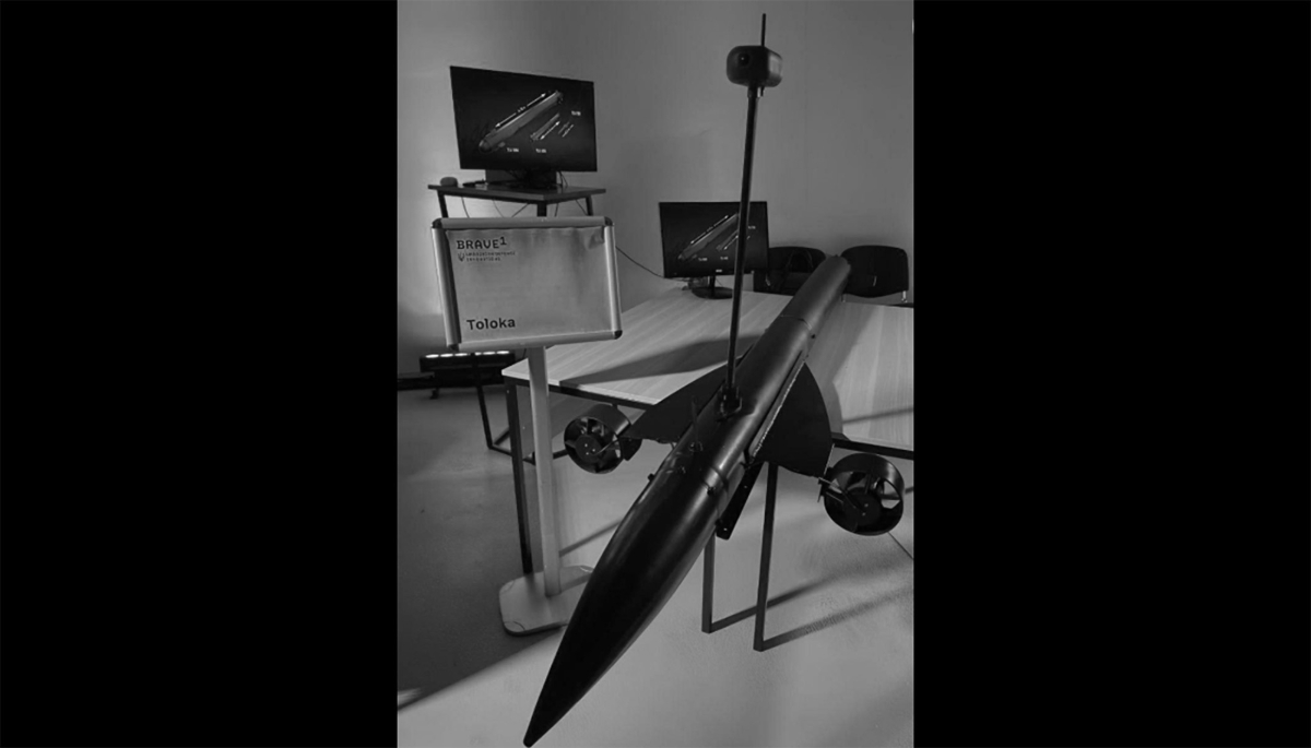 Le drone Toloka présenté à l'occasion d'un salon de défense Brave-1.
