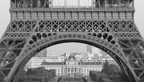 Le Collège du renseignement en Europe est abrité au sein de l'École militaire à Paris.