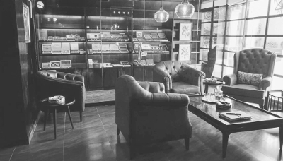 Le cigar lounge du French Club Islamabad.