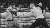 Match opposant un agent du GUR à un combattant étranger à Kiev, octobre 2026.