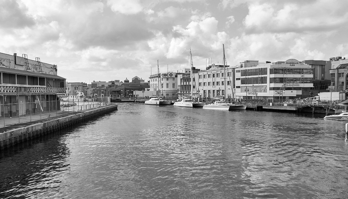 Front de mer à Bridgetown, capitale de la Barbade, le 7 janvier 2025.