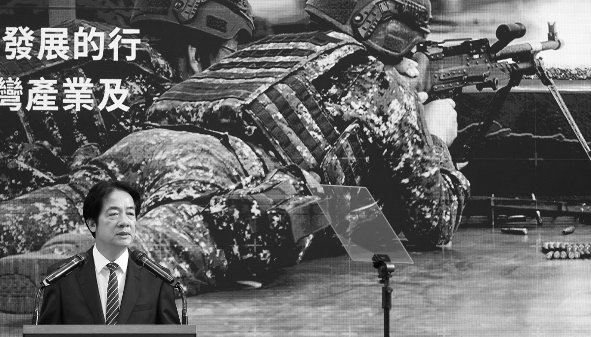 Le président taïwanais Lai Ching-te lors d'une conférence de presse sur le 'Plan d'action pour la sauvegarde de la démocratie et de la sécurité nationale à Taïwan' au palais présidentiel de Taipei, le 26 novembre 2025. 