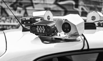 Dispositif de lecture automatique des plaques d’immatriculation (LAPI) avec une voiture équipée de caméra déployé à Nantes, le 4 septembre 2024. 