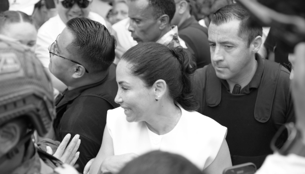 La candidate à l’élection présidentielle équatorienne Luisa Gonzalez.