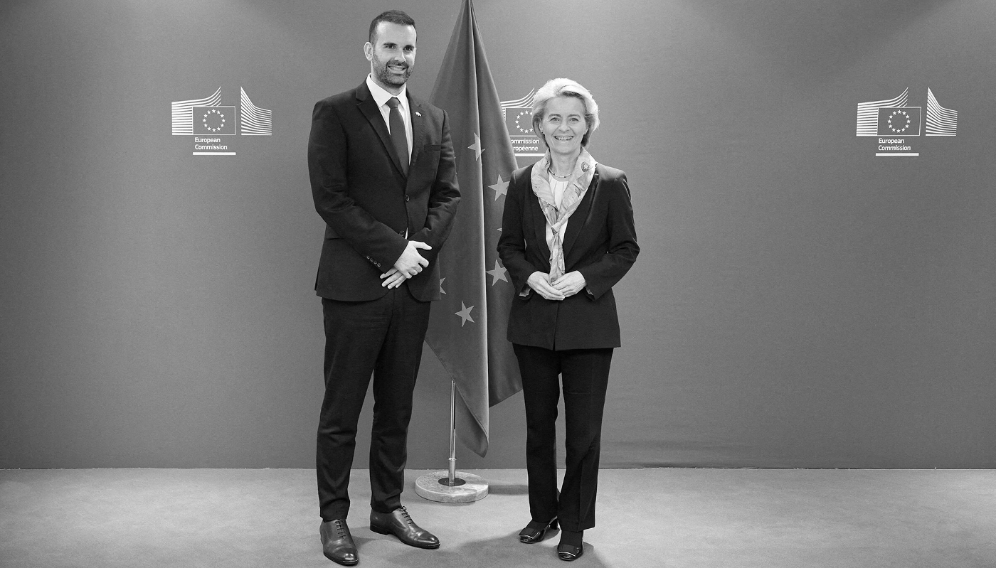Le premier ministre monténégrin Milojko Spajic avec la présidente de la Commission européenne Ursula von der Leyen à Bruxelles, le 14 février 2024.