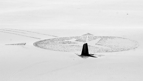 Le mémorial du DC-10 UTA - UT772, au Niger.