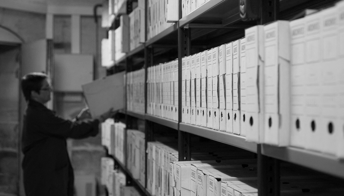 Les archives du Service historique de la défense conservent plus de 450 kilomètres linéaires de documents produits et reçus depuis le XVIIe siècle.