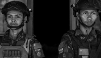 Des militaires des People's Defence Forces (PDF).