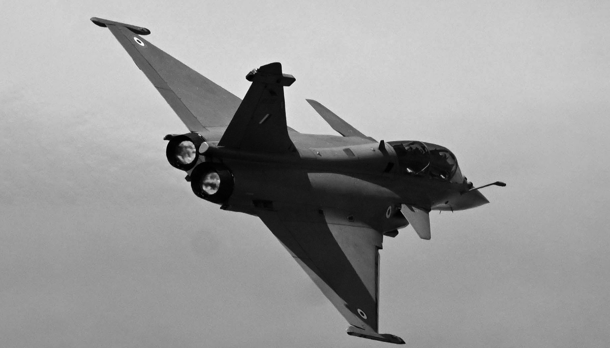Un avion de combat Rafale lors de la répétition générale de l'Aero India 2023, à Bengaluru, le 11 février 2023. 