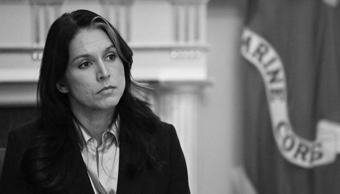 La directrice du renseignement national américain, Tulsi Gabbard, à la Maison blanche à Washington, le 2 décembre 2025.