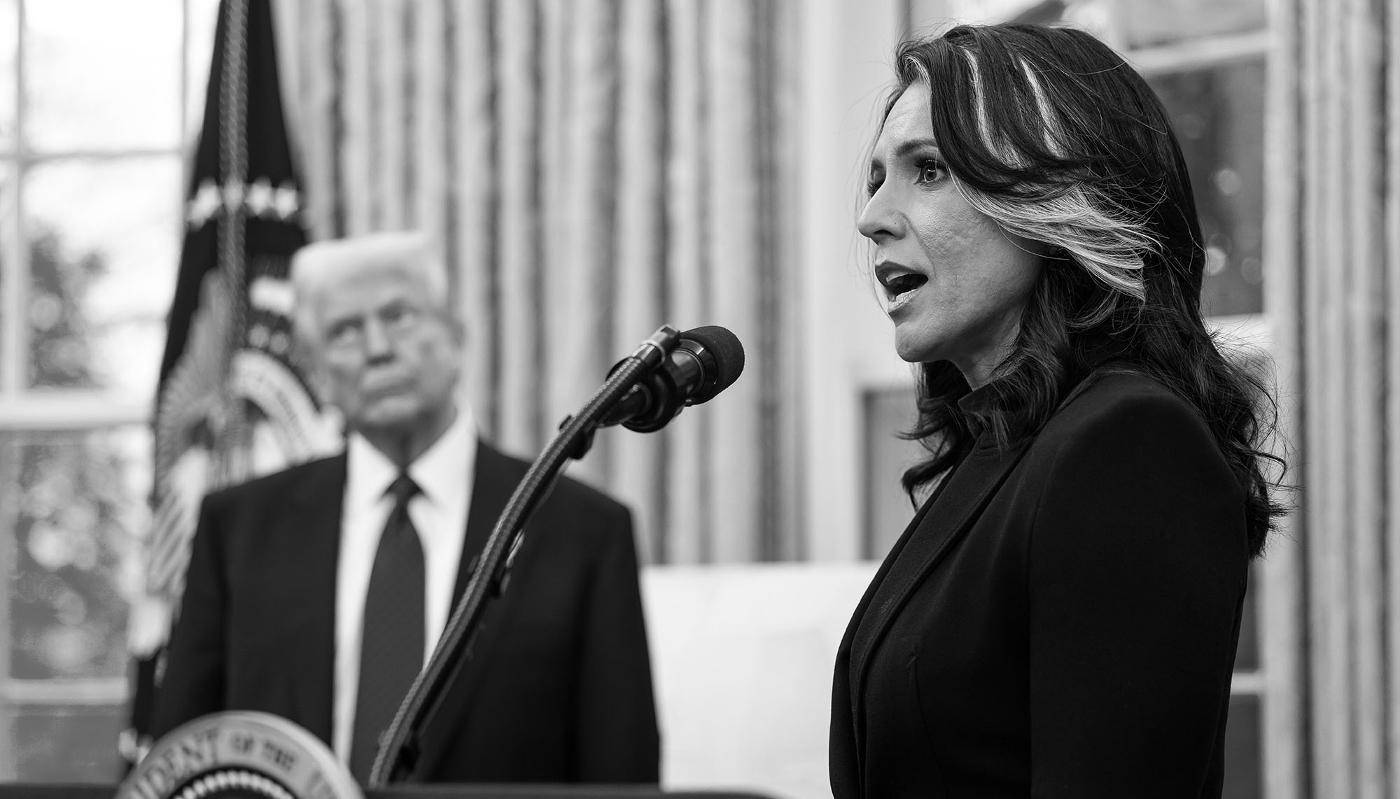 Tulsi Gabbard, directrice du renseignement national (DNI), dans le bureau ovale de la Maison blanche à Washington, le 12 février 2025.