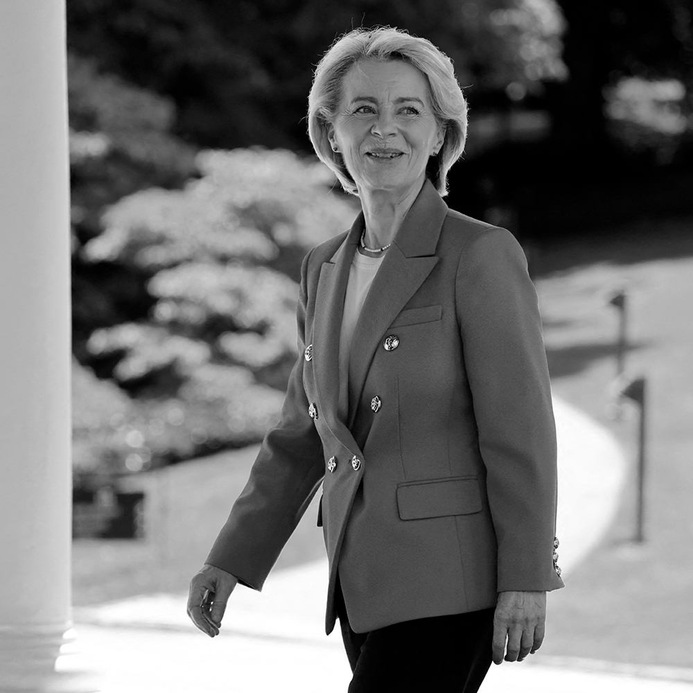 La présidente de la Commission européenne, Ursula von der Leyen,  avant le début du sommet du G7, à Évian, le 15 juin 2026.