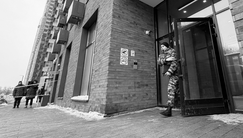 L'immeuble devant lequel s'est déroulée la tentative d'assassinat du lieutenant général du GRU, Vladimir Alexeyev, à Moscou, le 6 février 2026. 