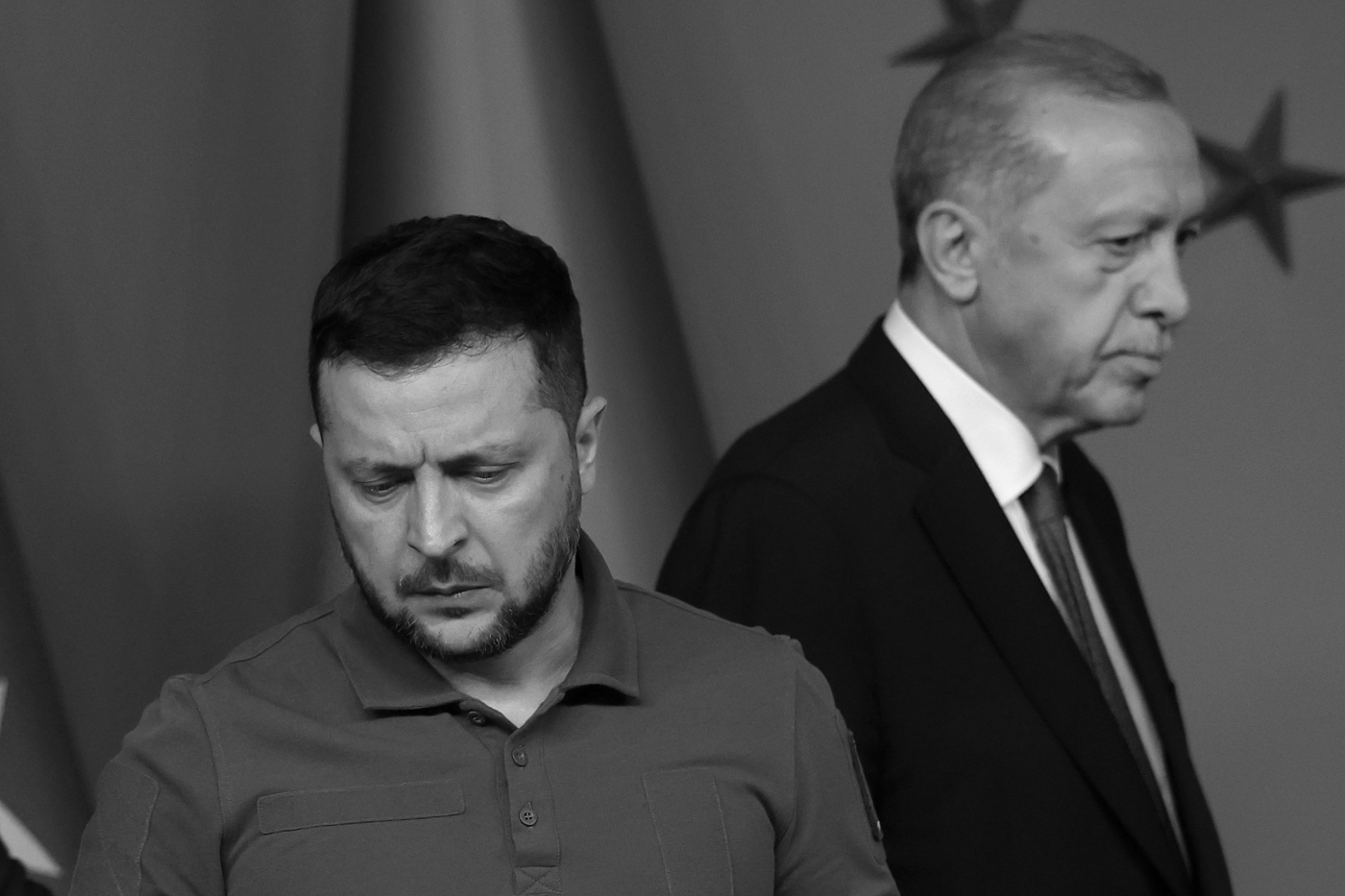 Le président turc Recep Tayyip Erdogan (à droite) et son homologue ukrainien Volodymyr Zelensky à Istanbul, Turquie, le 7 juillet 2023.