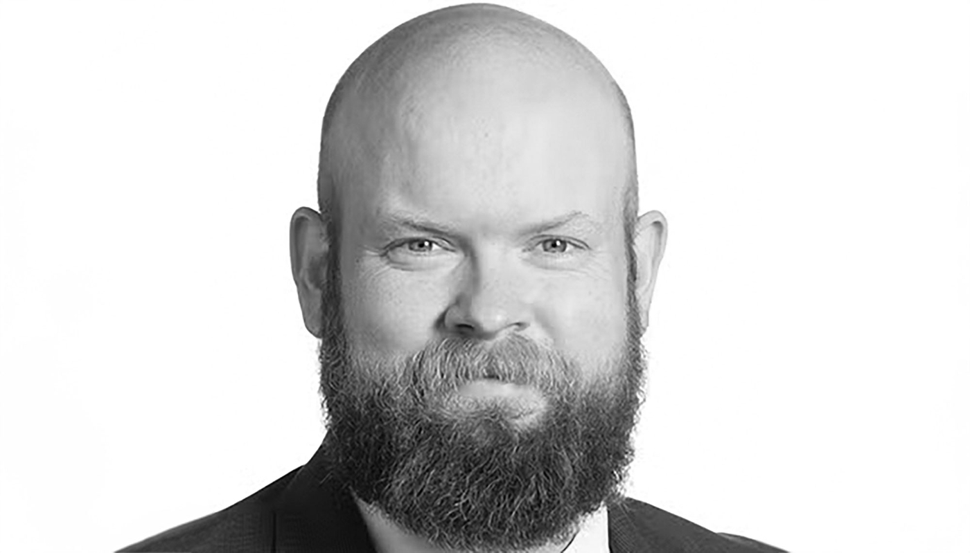 Dustin Carmack, directeur régional chez Meta et auteur du programme de réformes de la communauté américaine du renseignement proposé par The Heritage Foundation.
