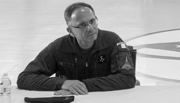 Qui, entre un général de gendarmerie et un policier, prendra la relève du général Antoine Creux à la direction sécurité de la Société générale ?