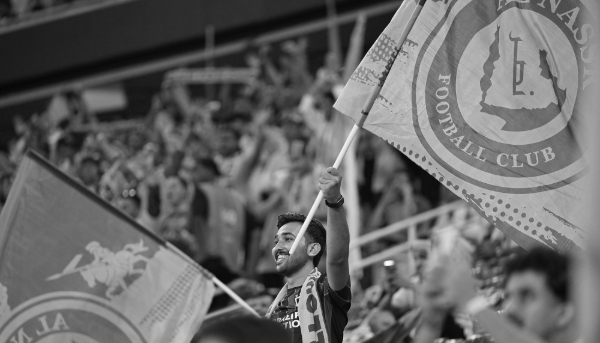 Les supporters du club de football saoudien Al-Nassr lors de la finale de la Coupe du Roi contre Al-Hilal au stade King Abdullah Sports City à Djeddah (31 mai 2024).
