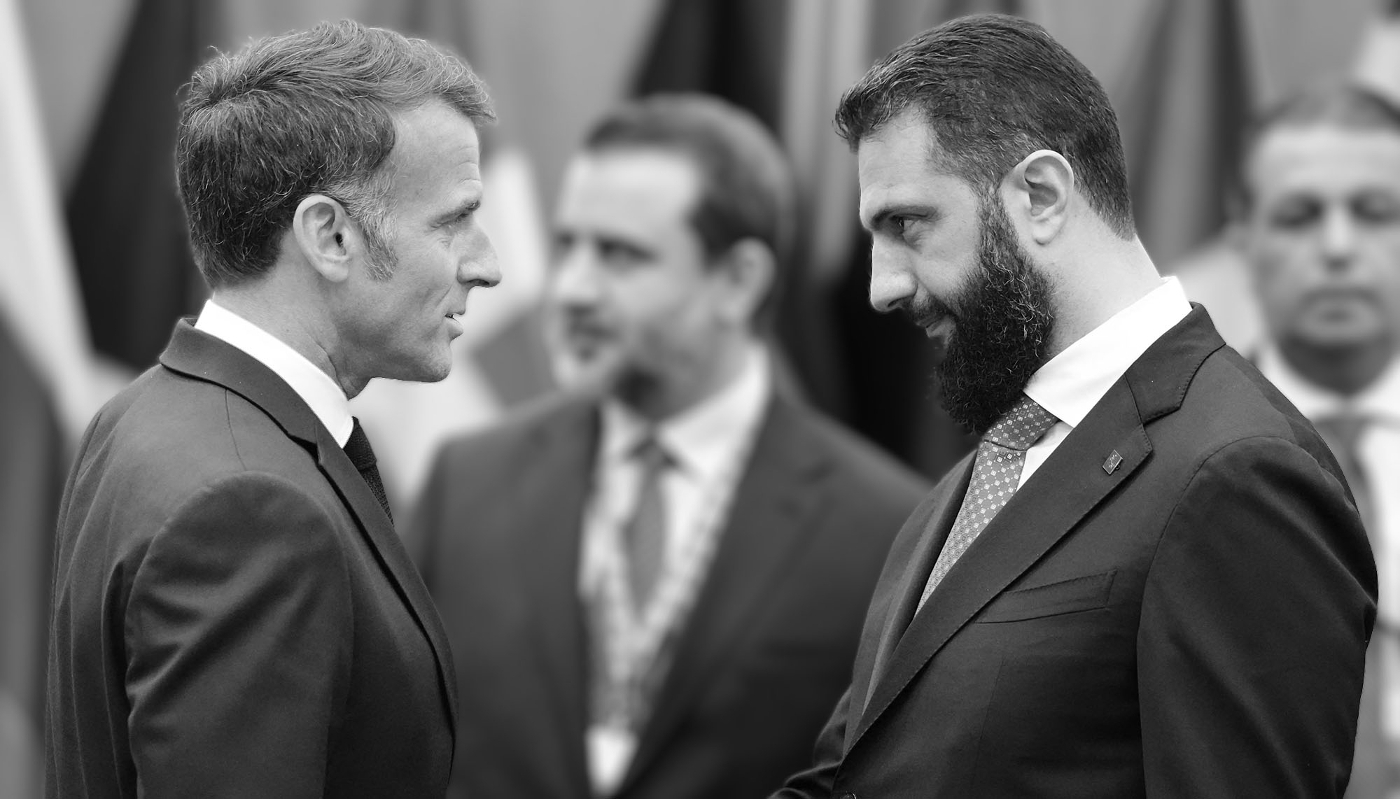 Le chef de l'État français Emmanuel Macron et Ahmed Al-Charaa, président par intérim de la Syrie, à Chypre, le 24 avril 2026.