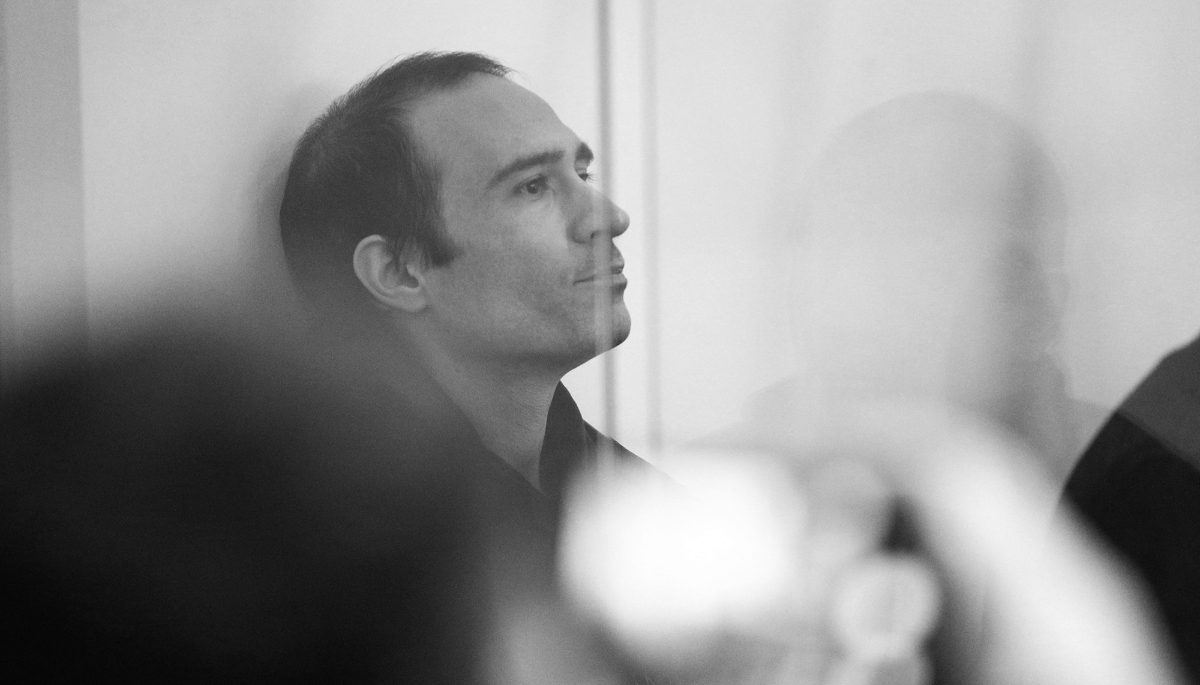 Le Franco-Britannique Martin Ryan, accusé d'espionnage, assiste à une audience à Bakou, en Azerbaïdjan, le 6 janvier 2025. 