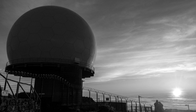 Une station radar de défense aérienne sur l'île de Madère, au Portugal.
