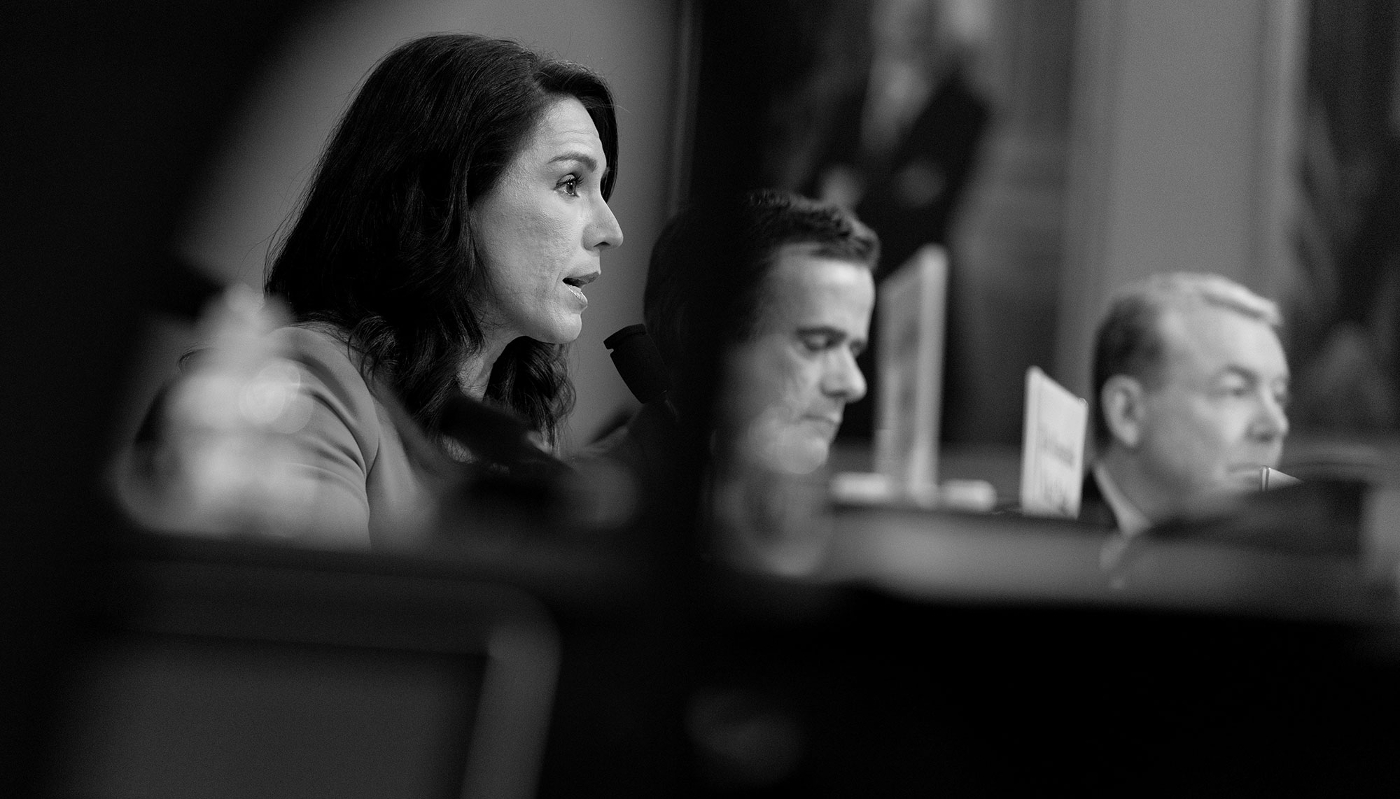 Tulsi Gabbard, lors des auditions annuelles qui se sont tenues au Congrès fin mars.