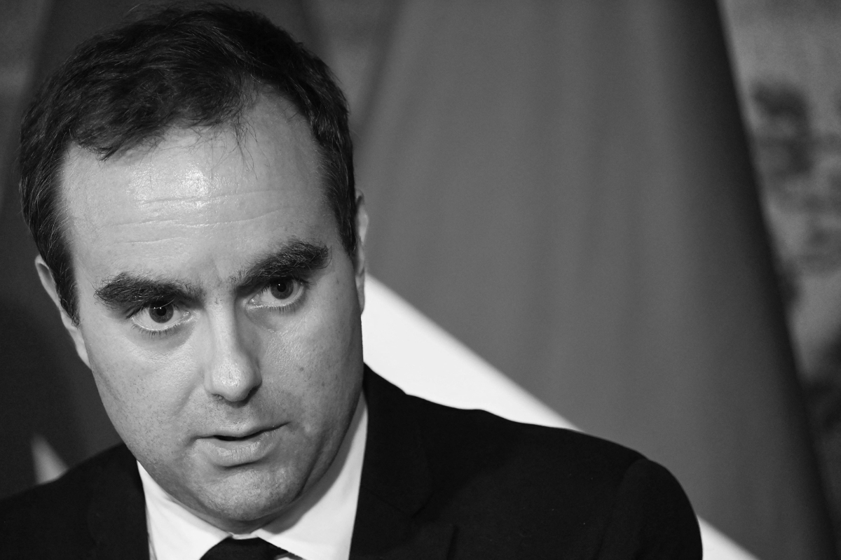 Le ministre français des armées Sébastien Lecornu.