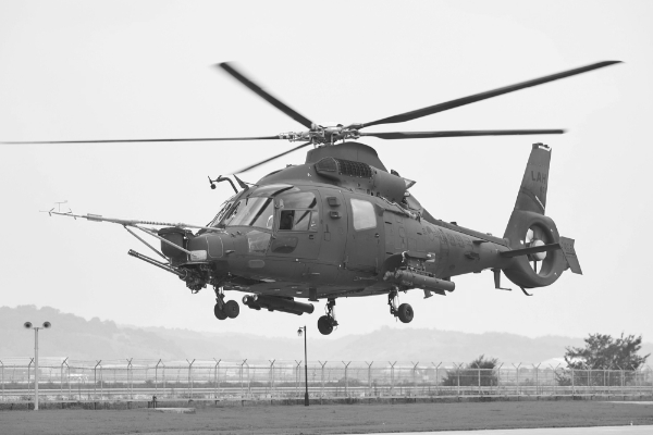 Le Light Armed Helicopter (LAH) de Korea Aerospace Industries conçu sur le modèle du H155 d'Airbus, développé suite au contrat signé début 2015 entre l'industriel coréen et l'avionneur.