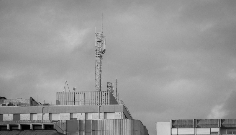 Une antenne-relais dans le quartier de Mériadeck, à Bordeaux.