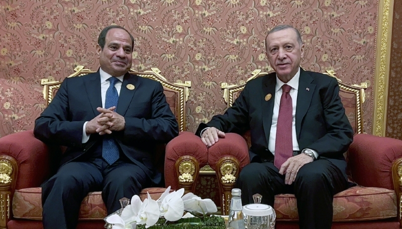 Recep Tayyip Erdogan et Abdelfattah al-Sissi à Riyad, en Arabie saoudite, le 11 novembre 2023.