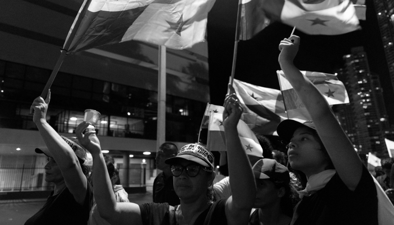 Manifestations au Panama contre le nouveau contrat minier signé par le gouvernement avec la société minière canadienne First Quantum Minerals, le 9 novembre 2023.