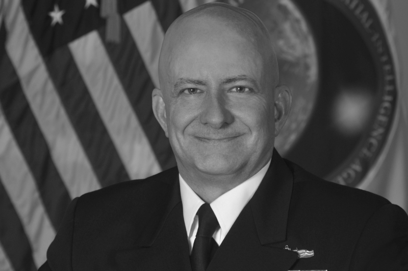 L'ancien directeur de la National Geospatial-Intelligence Agency, Robert Sharp.
