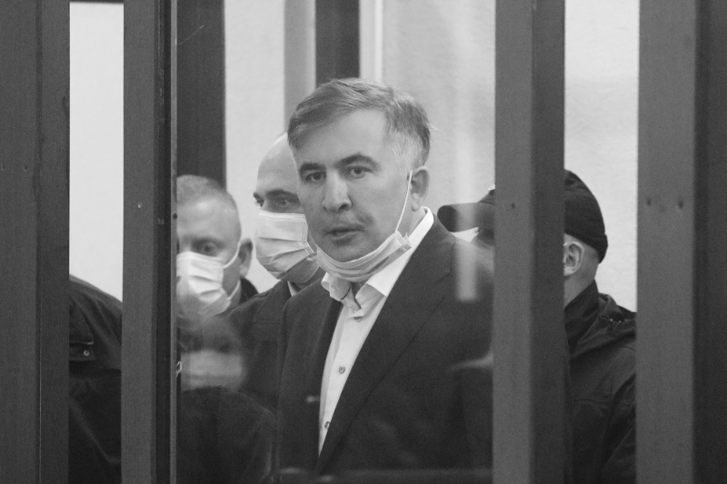 L'ancien président géorgien Mikheïl Saakachvili, le 29 novembre 2021, lors de l'un de ses procès à Tbilissi.